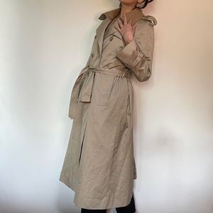 Vintage beige foxland trenchcoat